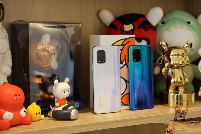 3000档5G摄影手机盘点:潜望式超长焦镜头成标配 好照片随手拍