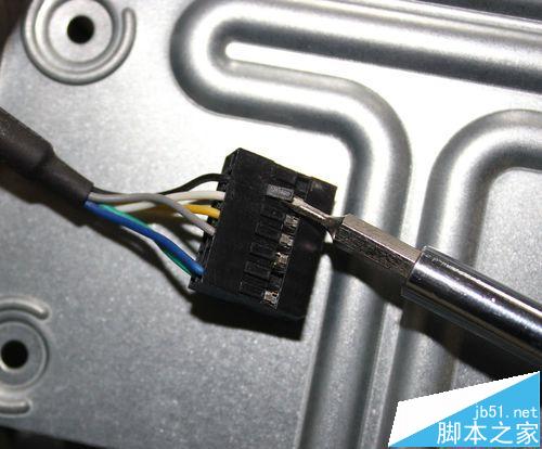 联想启天M7300台式机怎么换技嘉主板机箱接电源线? 第4张-心情说说