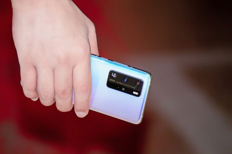 手机充电口进水了怎么办 手机充电口进水处理方法 第1张-心情说说