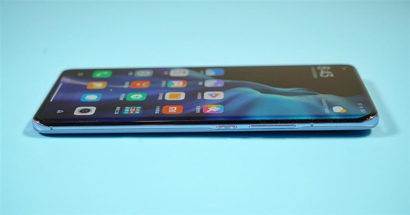 小米11和小米11pro屏幕一样吗-2