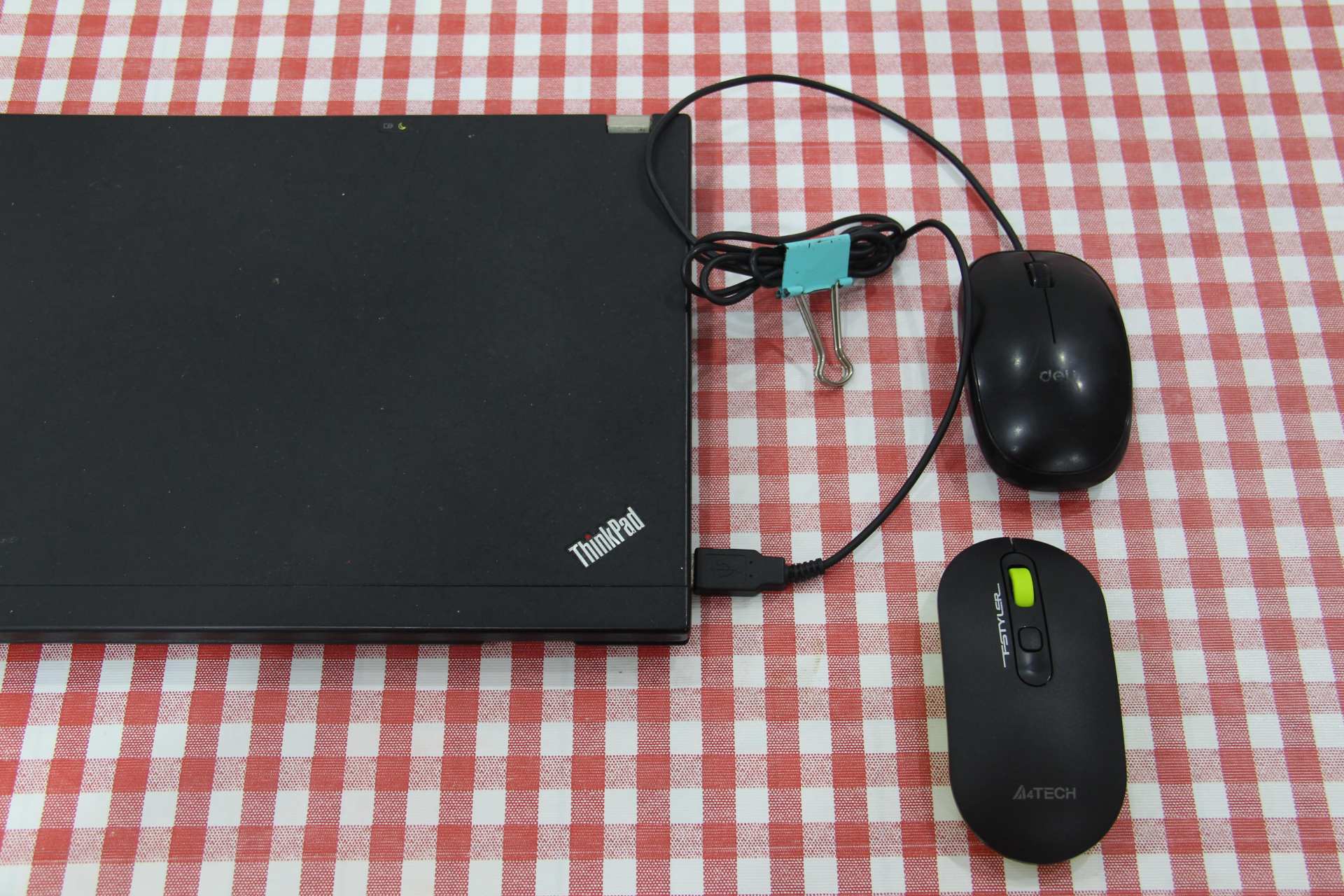 双飞燕FG1120无线鼠键套装开箱体验，重走轻简风，好用不贵-15