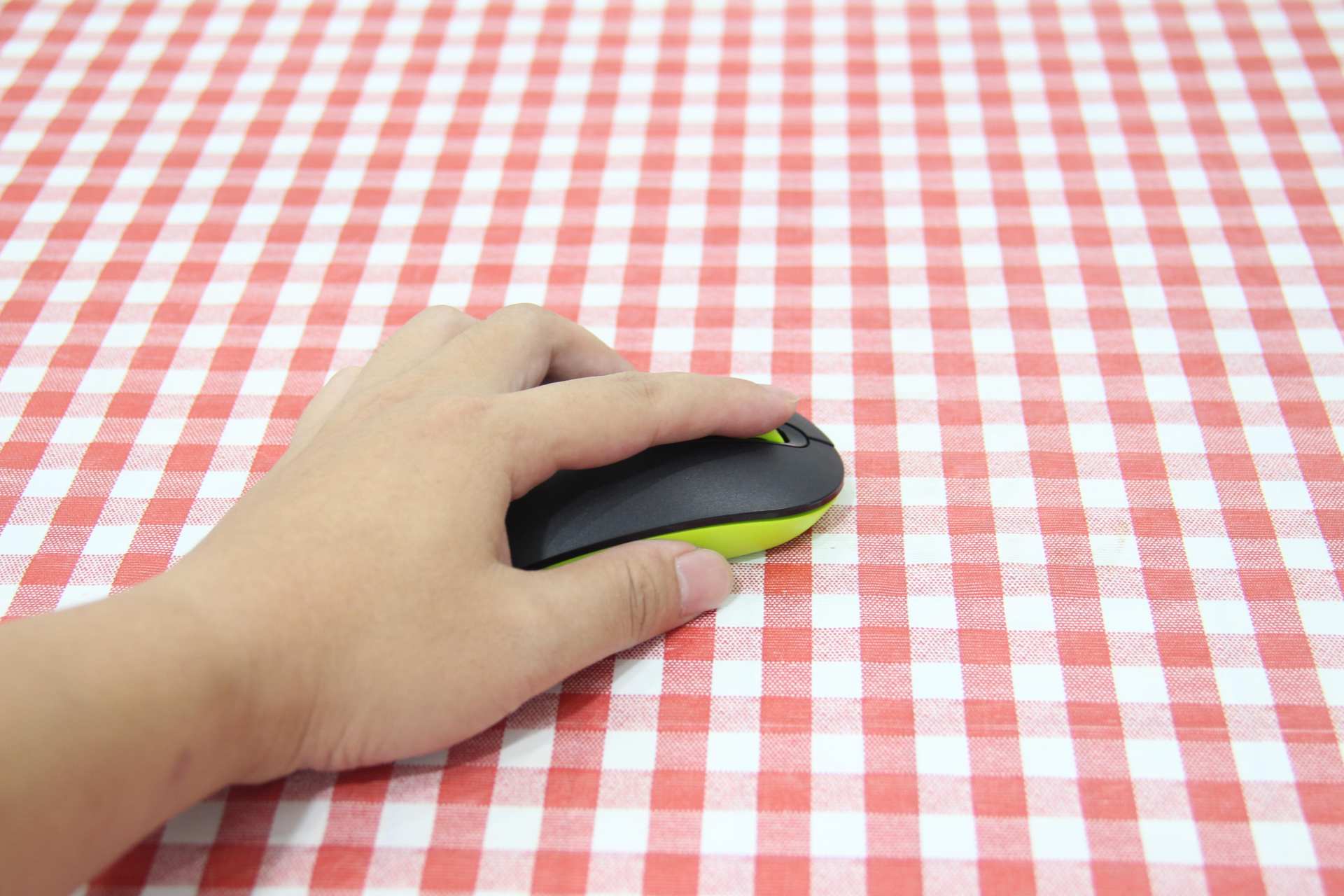 双飞燕FG1120无线鼠键套装开箱体验，重走轻简风，好用不贵-14