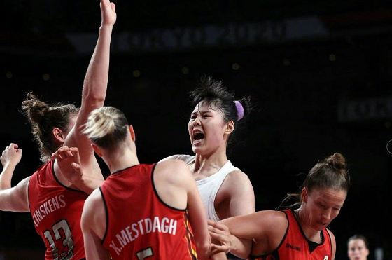 奥运会女篮-中国力擒比利时勇夺三连胜 锁定小组第一-3