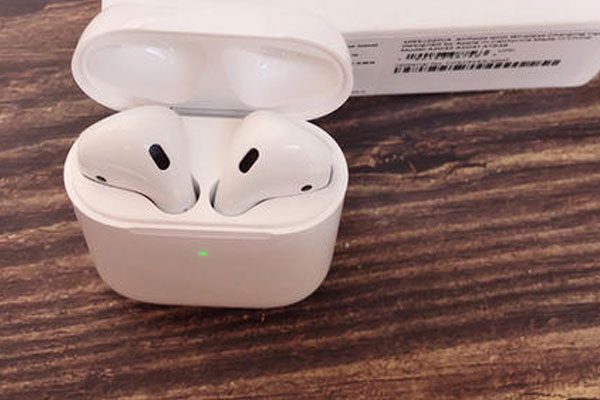 蓝牙耳机可以边充电边使用吗-2