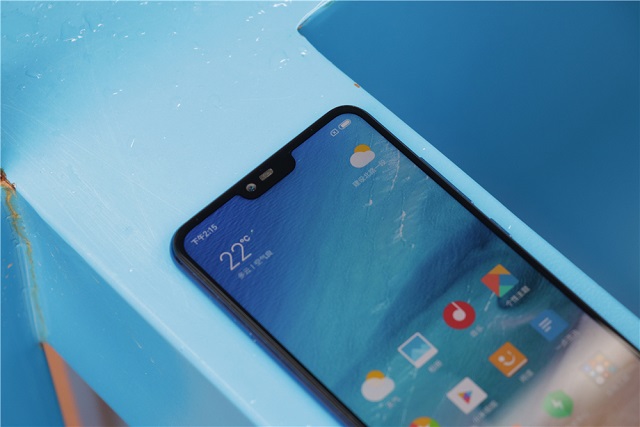 小米8青春版和小米8se哪个值得买 小米8SE和小米8青春版区别对比 第4张