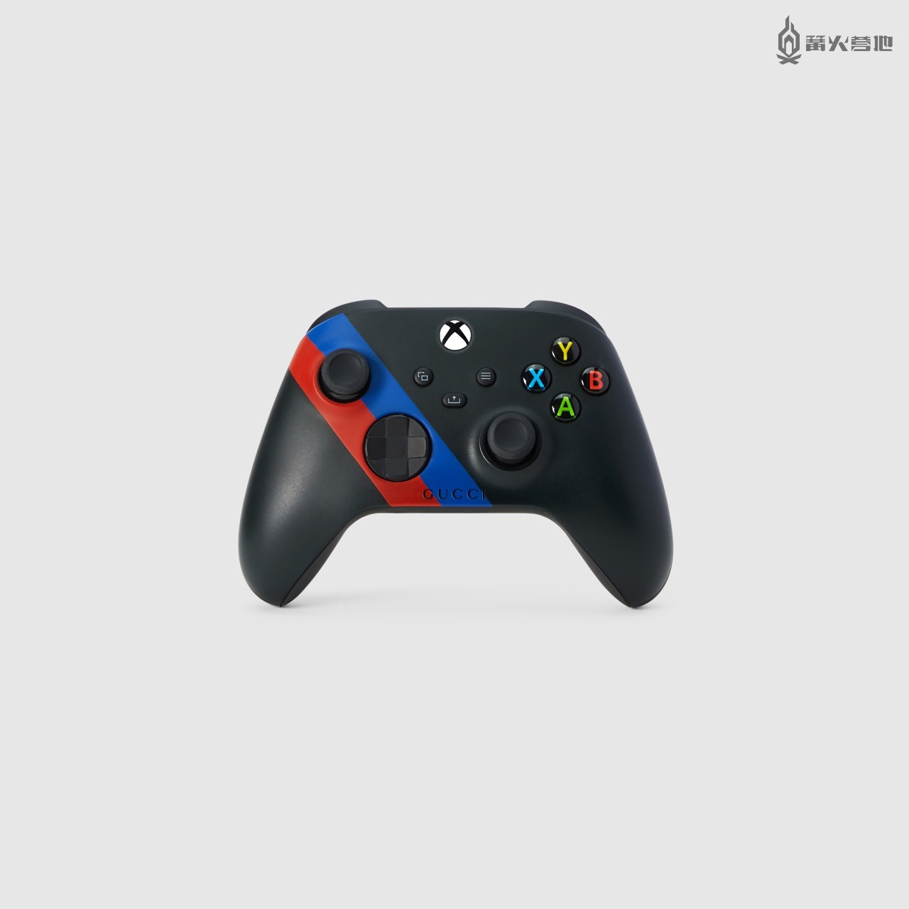 微软Xbox联合Gucci推出限量版周年纪念套装 11月17日发售