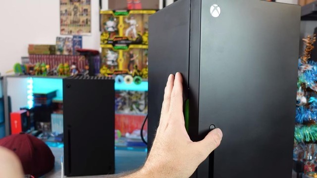Xbox Series X迷你冰箱实际体验：中看不中用 
