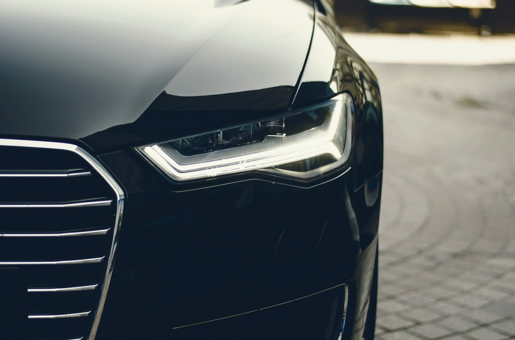 造车风口中的年轻人 第4张