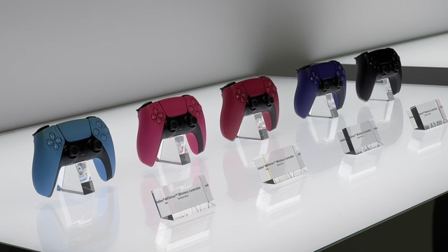 5款颜色PS5主机盖及手柄成品展示 着实亮眼 