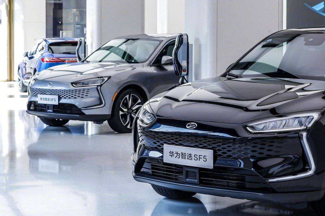 华为全面“下架”赛力斯SF5 下一步会“抛弃”小康吗？ 第5张