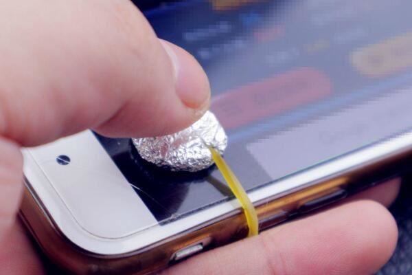 手机换屏后会影响什么 手机换屏皮筋多久拿掉 第1张